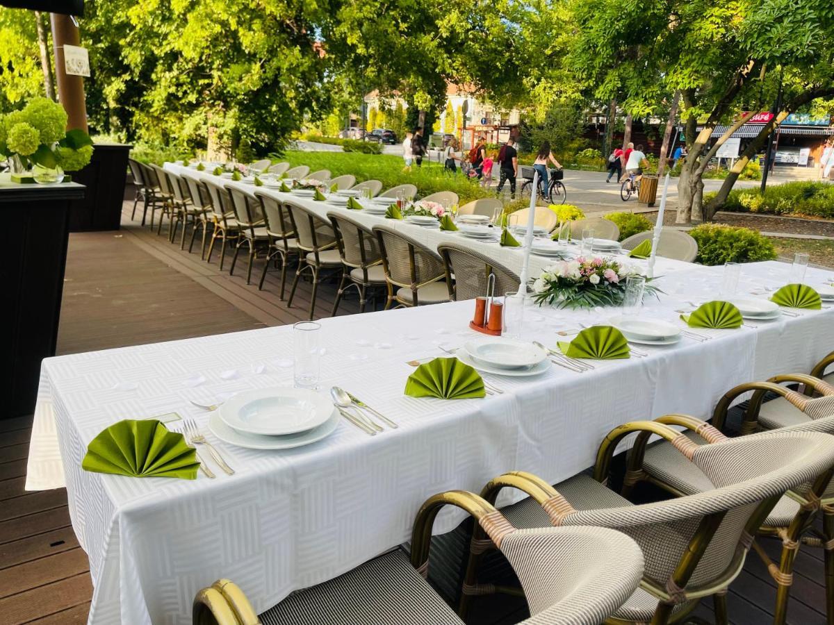 Villa Hotel Ντέμπρετσεν Εξωτερικό φωτογραφία