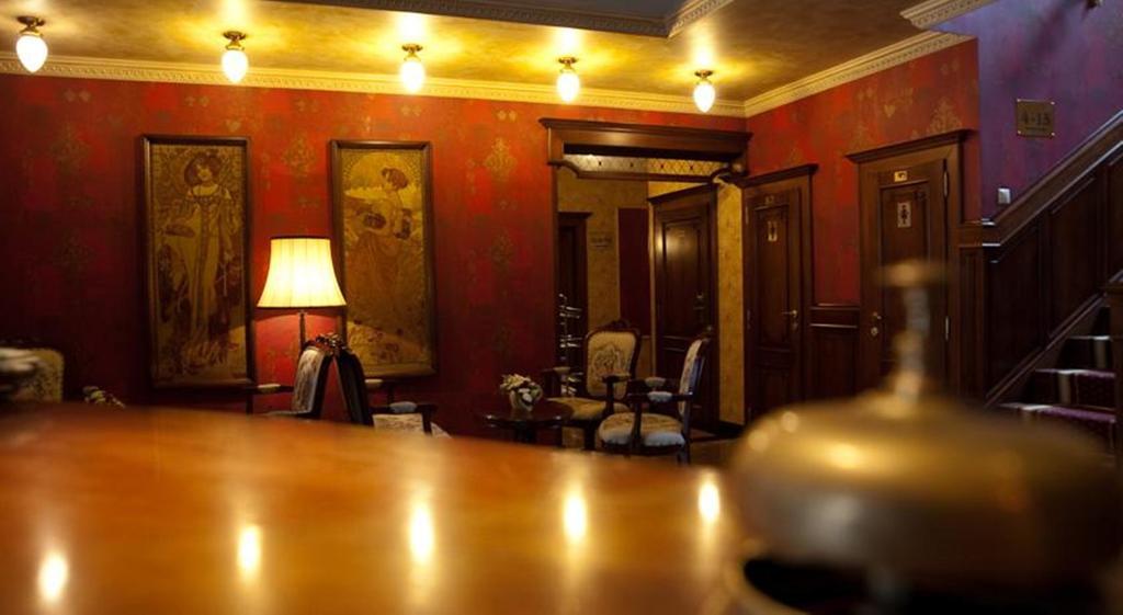 Villa Hotel Ντέμπρετσεν Εξωτερικό φωτογραφία