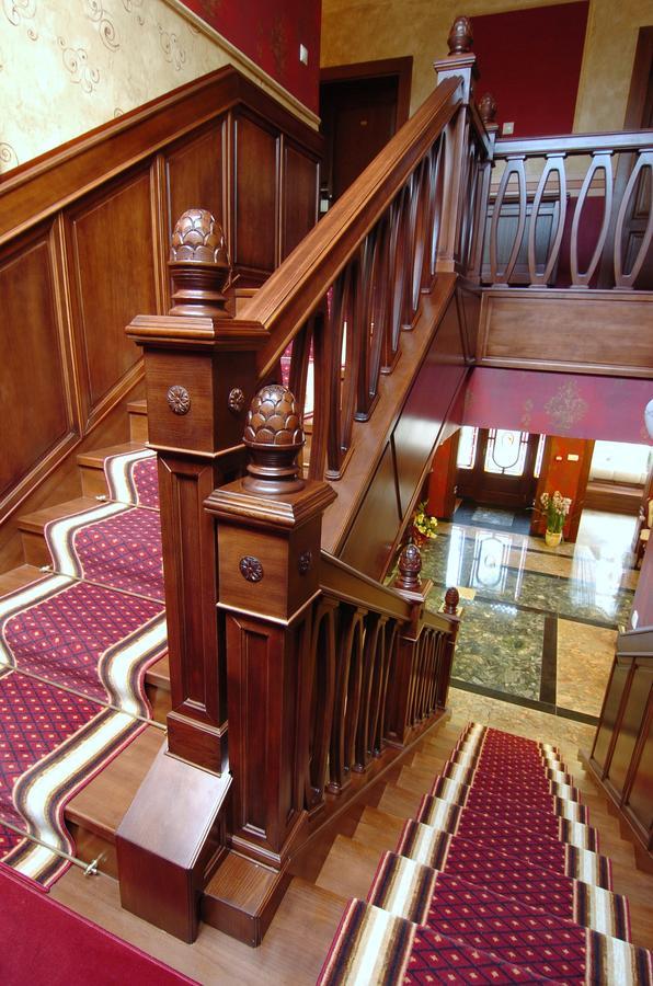 Villa Hotel Ντέμπρετσεν Εξωτερικό φωτογραφία